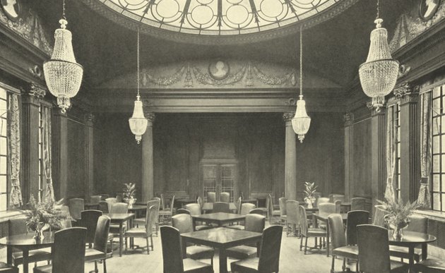 The Cowdray Club dining room
